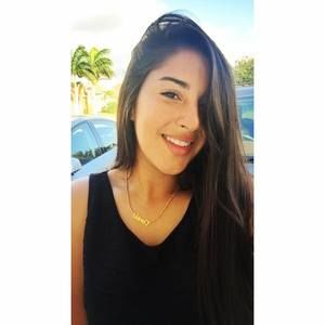 Meet your Posher, Daniela